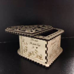 Ahşap Dekoratif  Kalpli Kutu