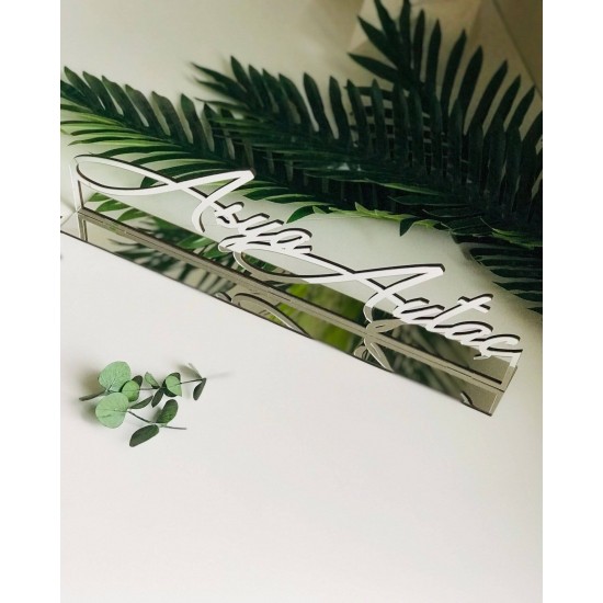 Pleksi Standart İsimlik