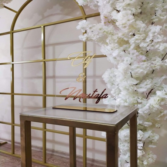 Şeffaf Masa Süsü 1 (İsimlik)